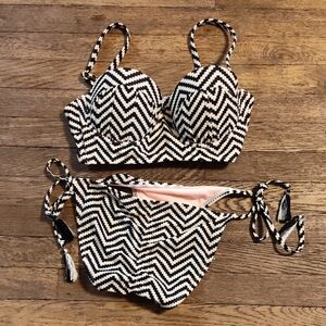 Xhilaration Strip Bikini Black And Off White Women's Size Small